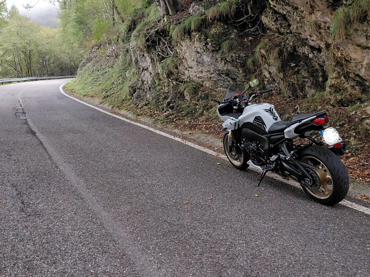 Yamaha Fazer 8 (2010 - 16) (3)