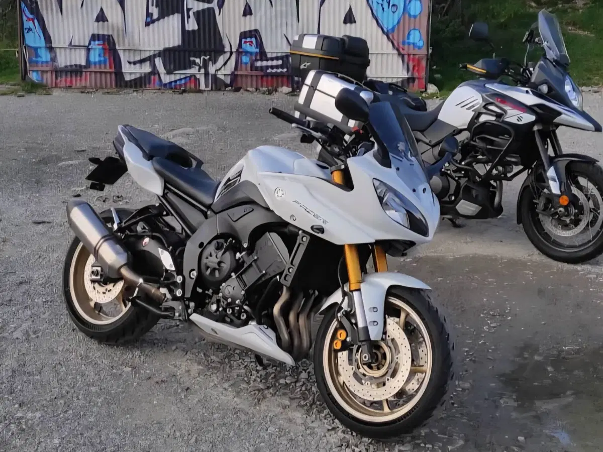 Yamaha Fazer 8 (2010 - 16) (2)