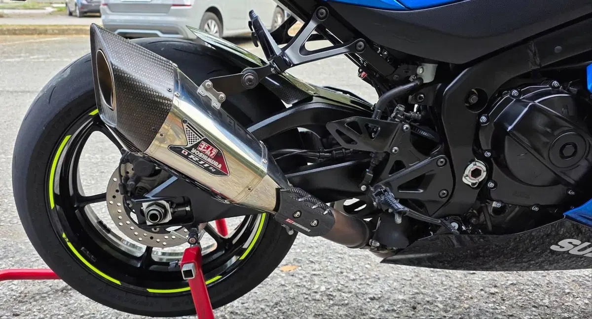 Suzuki GSX-R1000R (2019 - 20) (7)