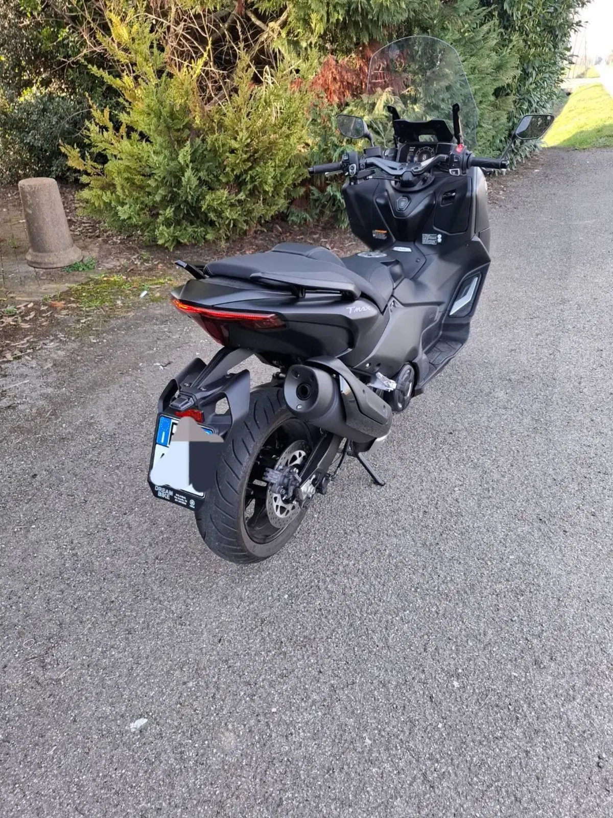 Yamaha T-Max 560 (2022 - 24) (2)