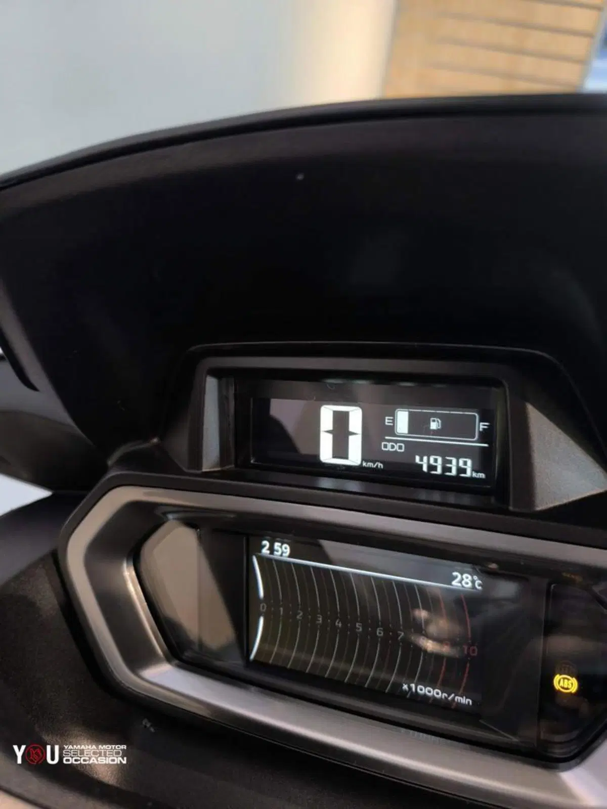 Yamaha X-Max 300 Tech Max (2021 - 24) (4)