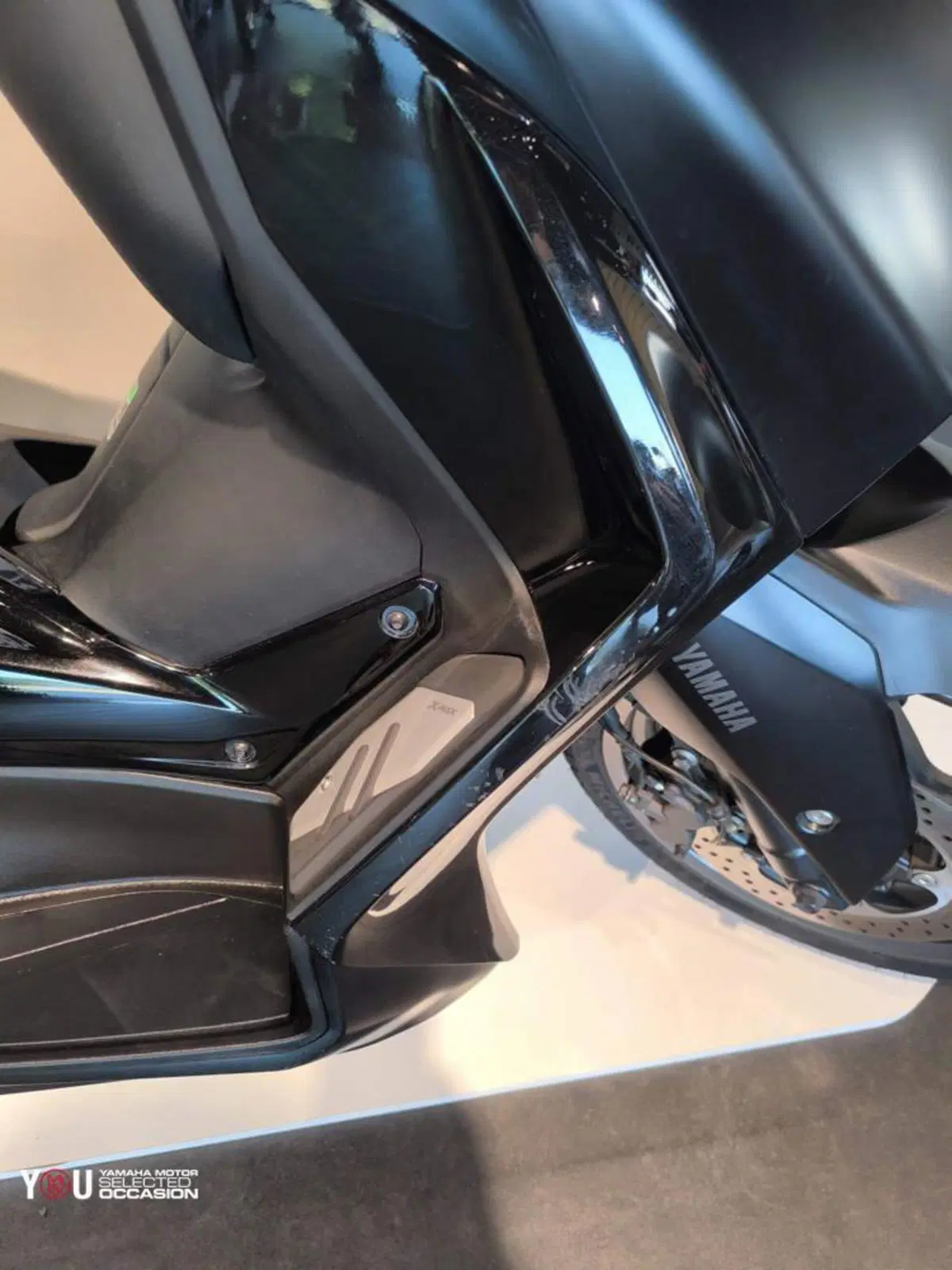 Yamaha X-Max 300 Tech Max (2021 - 24) (6)