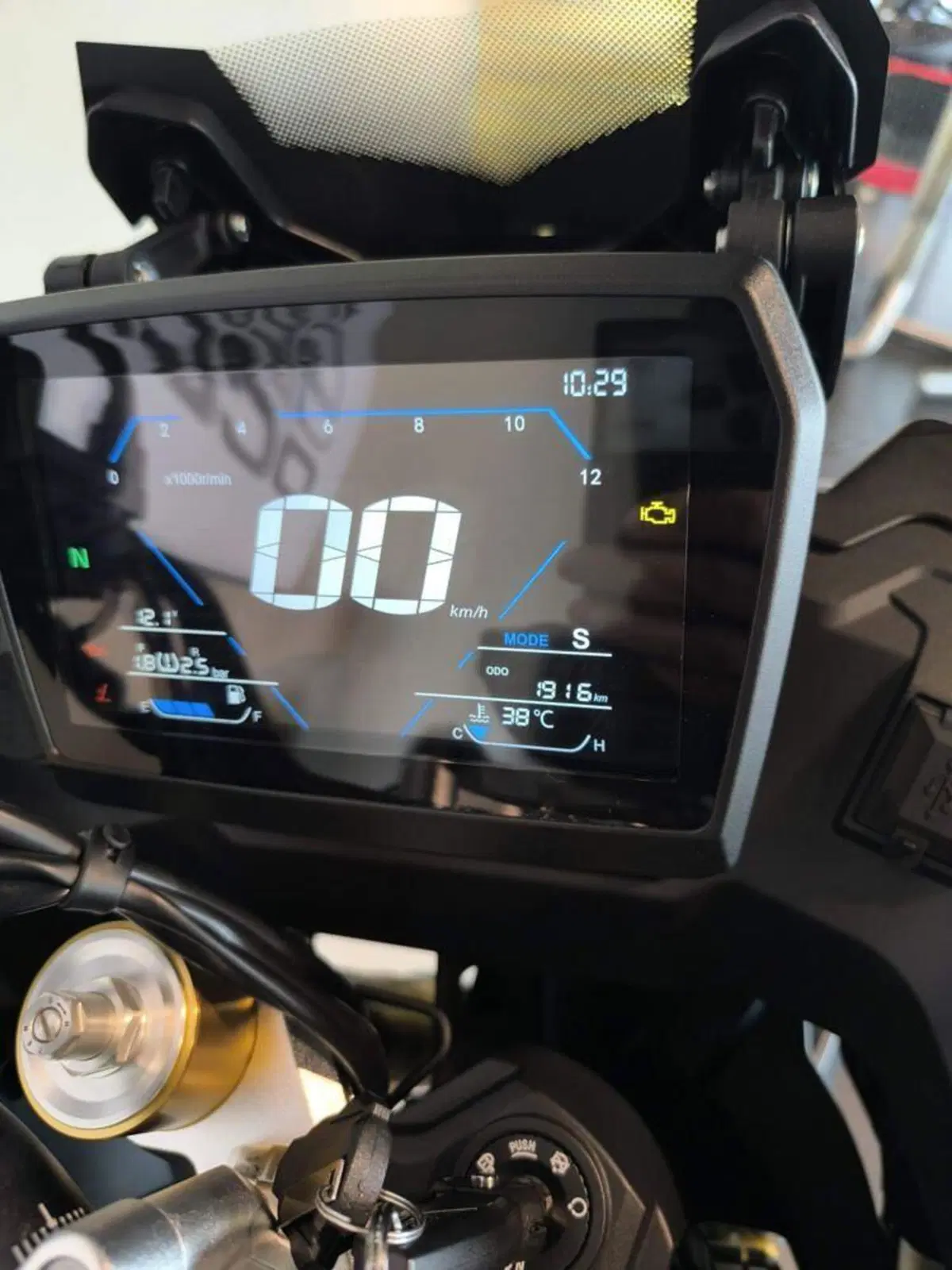 Voge Valico 525DSX (2023 - 26) (9)