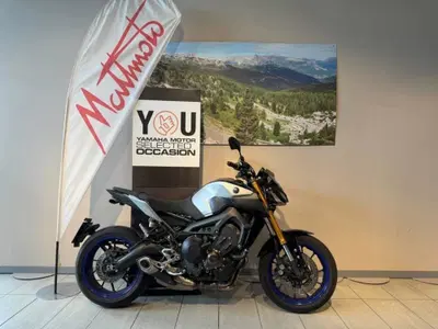 Yamaha MT-09 SP (2018 - 20) usata