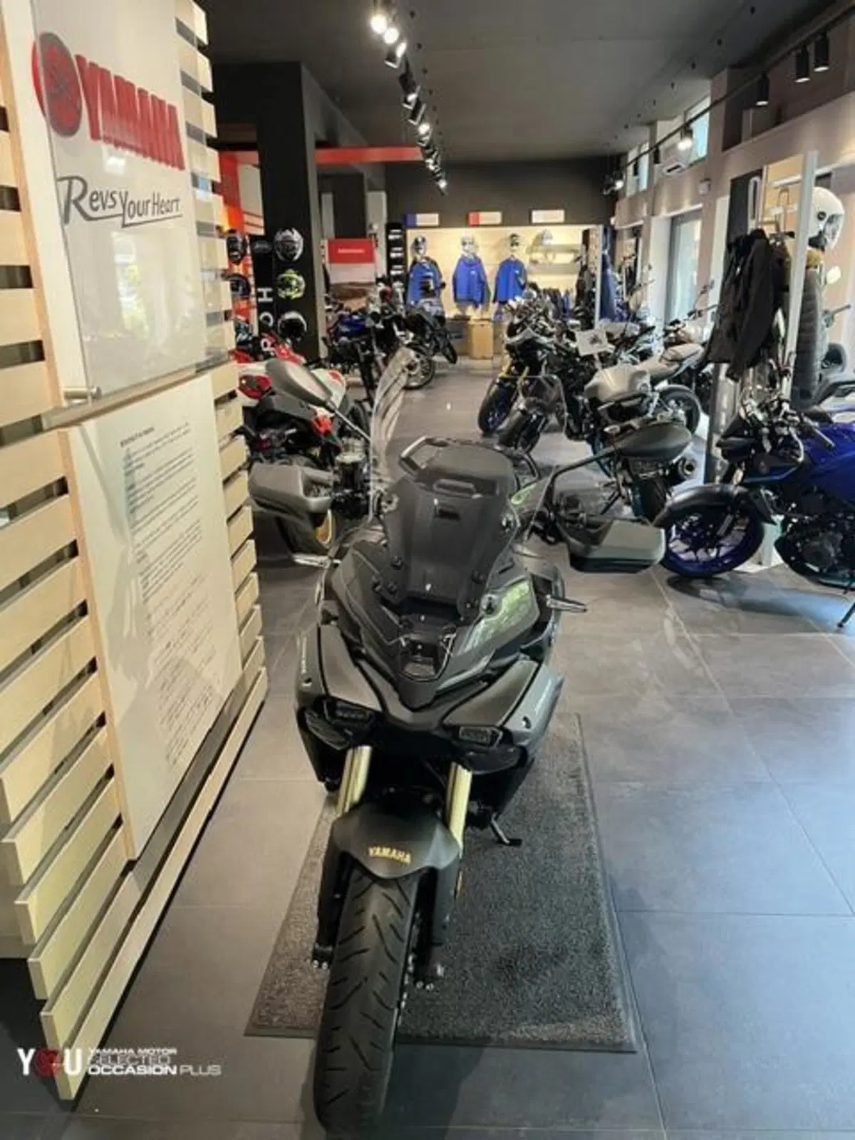 Yamaha Tracer 9 GT Y-AMT (2025 - 26) (5)