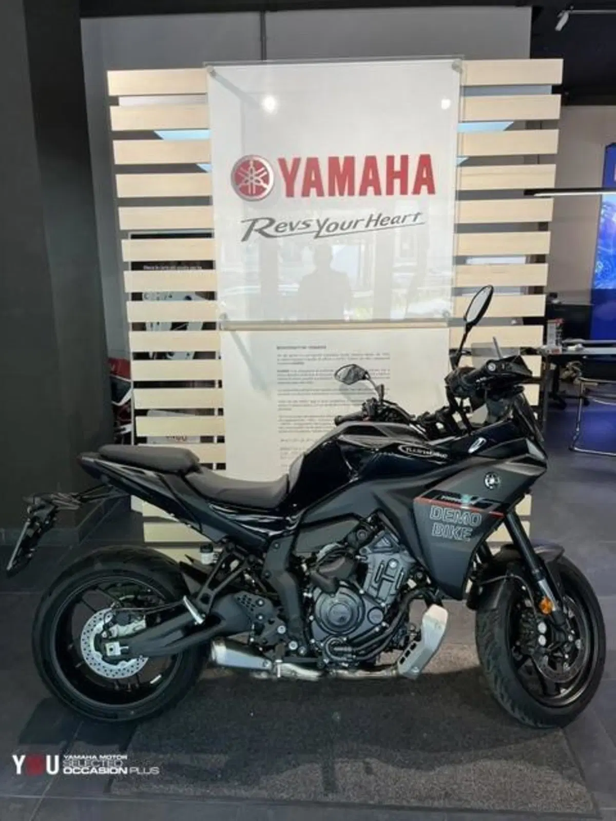 Yamaha Tracer 7 Y-AMT (2026)