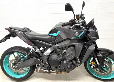 Yamaha MT-09 Y-AMT (2024 - 26) usata