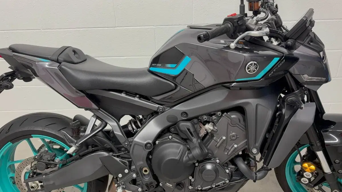 Yamaha MT-09 Y-AMT (2024 - 26) (10)
