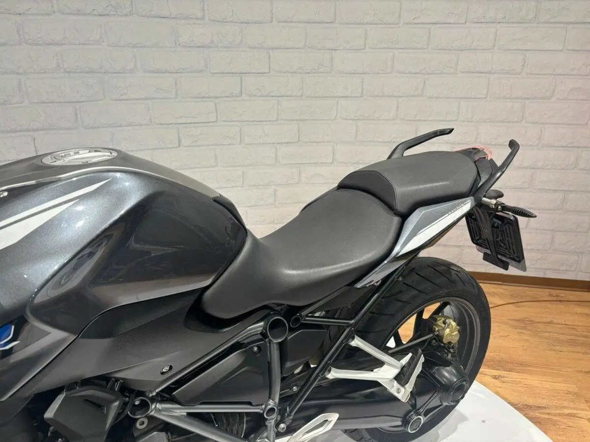 Bmw R 1250 R (2019 - 20) (10)