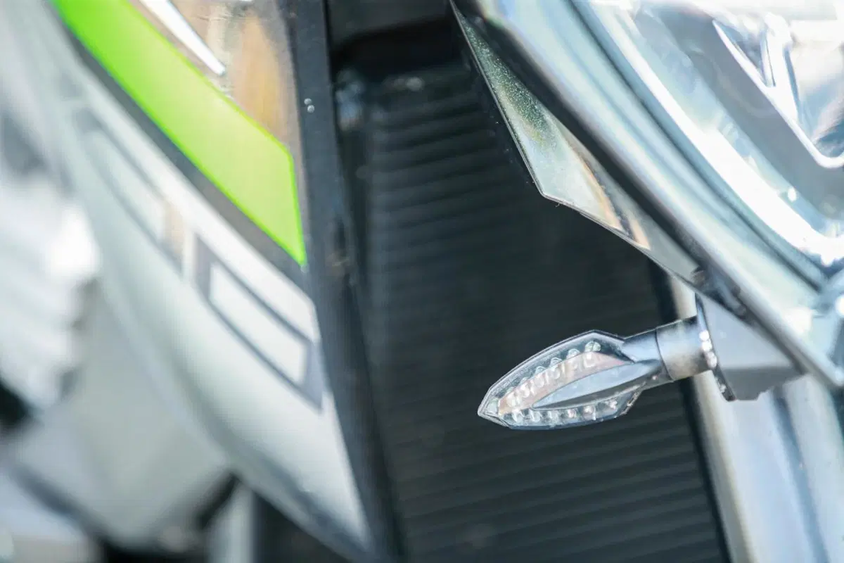 Kawasaki Z 800 (2012 - 13) (15)