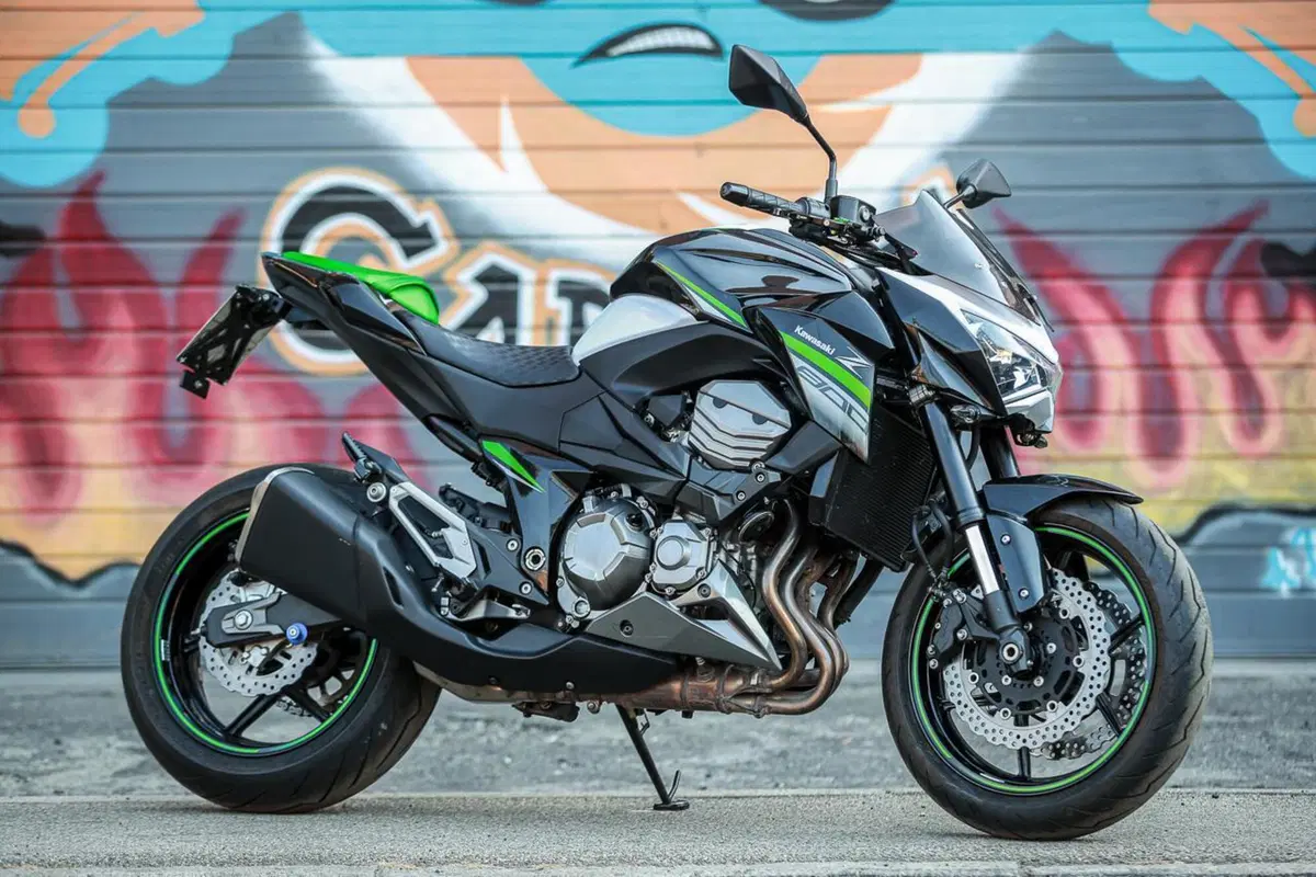 Kawasaki Z 800 (2012 - 13) (17)