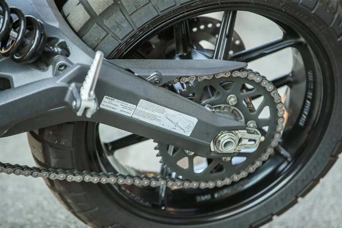 Ducati Scrambler 800 Classic (2017 - 18) (20)