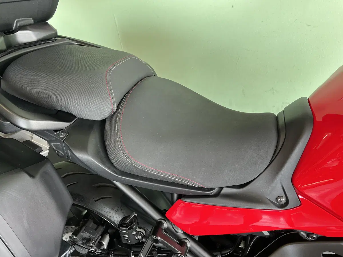 Yamaha Tracer 9 GT (2021 - 24) (11)