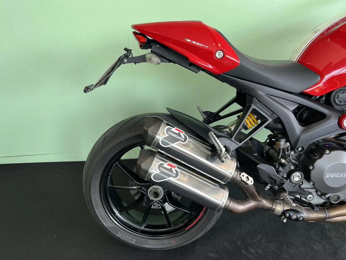 Ducati Monster 1100 Evo ABS (2011 - 13) (11)