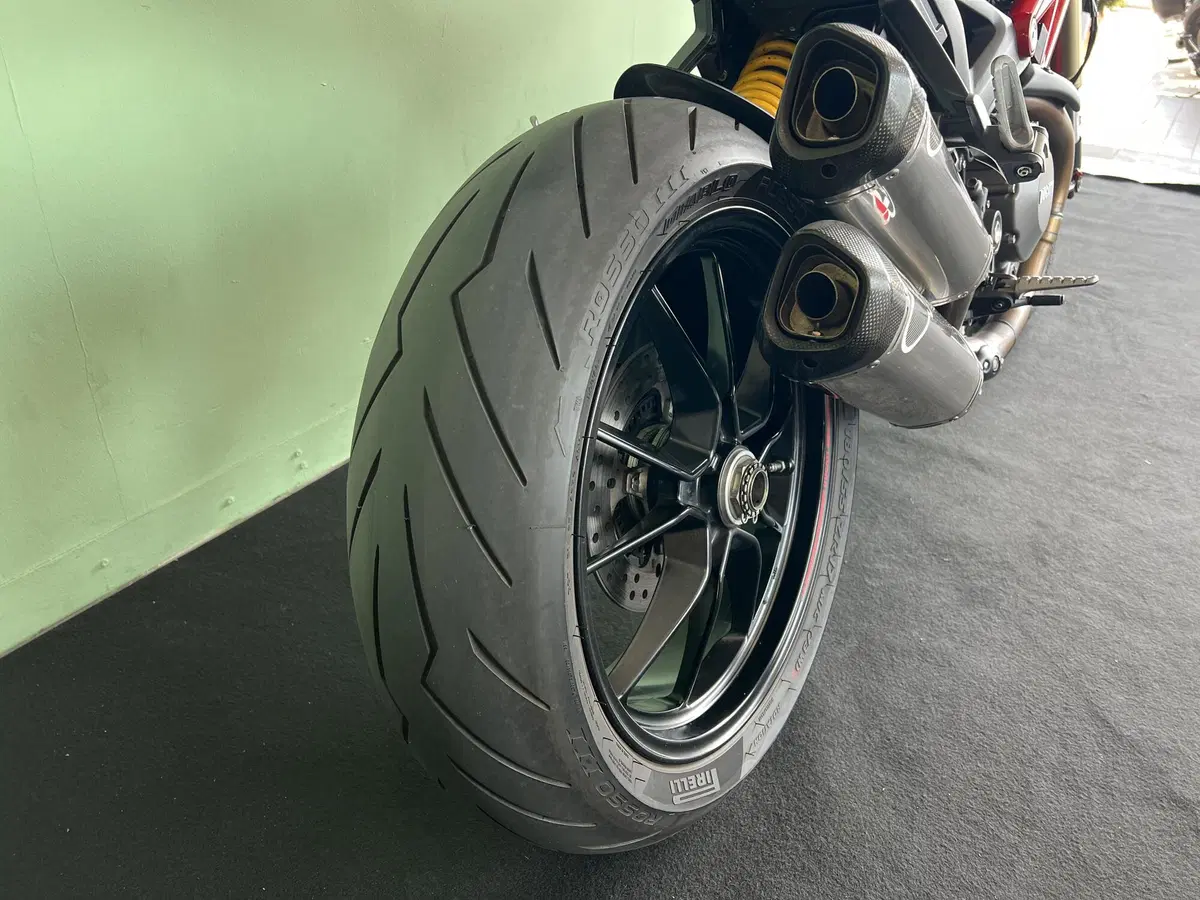 Ducati Monster 1100 Evo ABS (2011 - 13) (16)