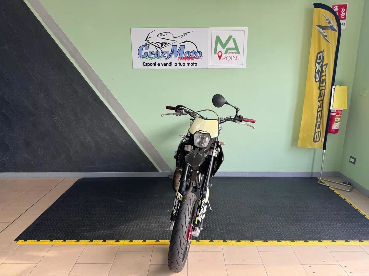 Fantic Motor Motard 50 Performance 2t (2020) (9)