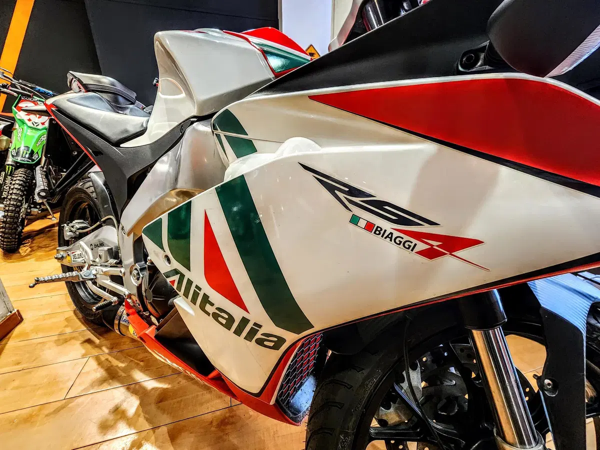 Aprilia RS4 125 (2011 - 16) (11)
