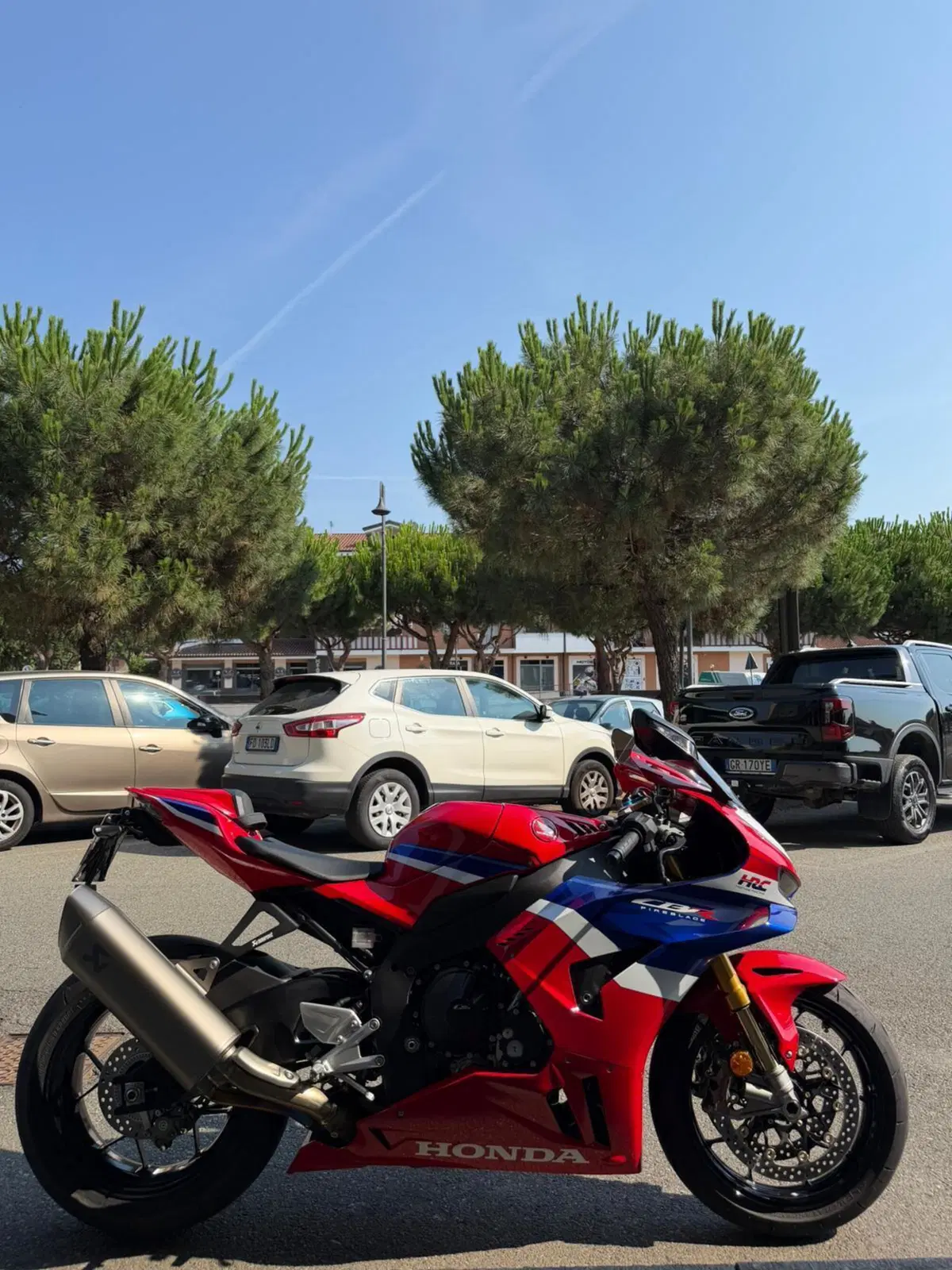 Honda CBR 1000 RR-R Fireblade SP (2024 - 26) (2)