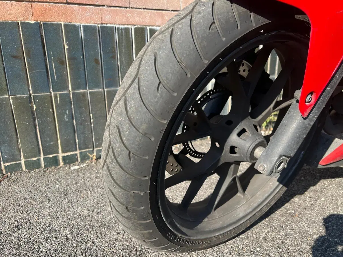 Honda CBR 500 R ABS (2017 - 18) (4)