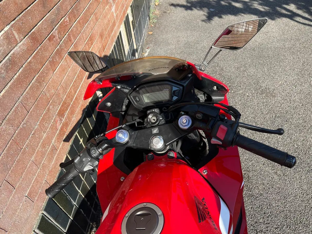 Honda CBR 500 R ABS (2017 - 18) (6)