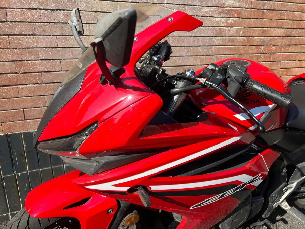 Honda CBR 500 R ABS (2017 - 18) (9)