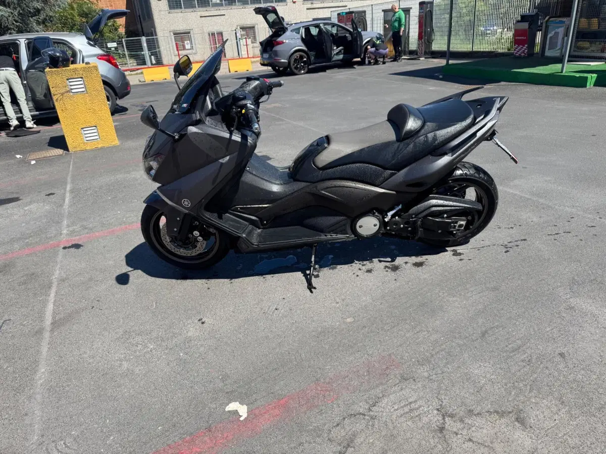 Yamaha T-Max 530 (2012 - 14) (2)