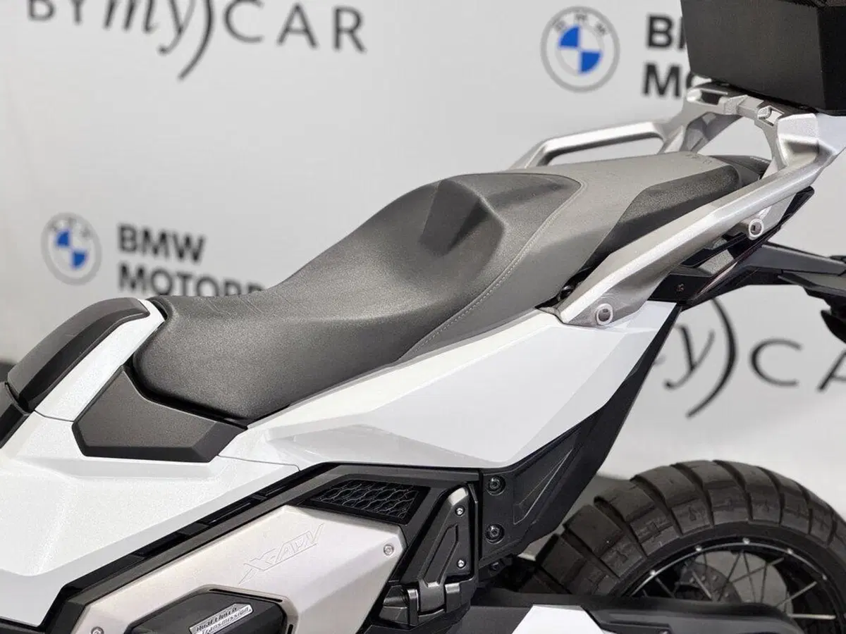 Honda X-ADV 750 DCT Adventure (2021 - 24) (4)