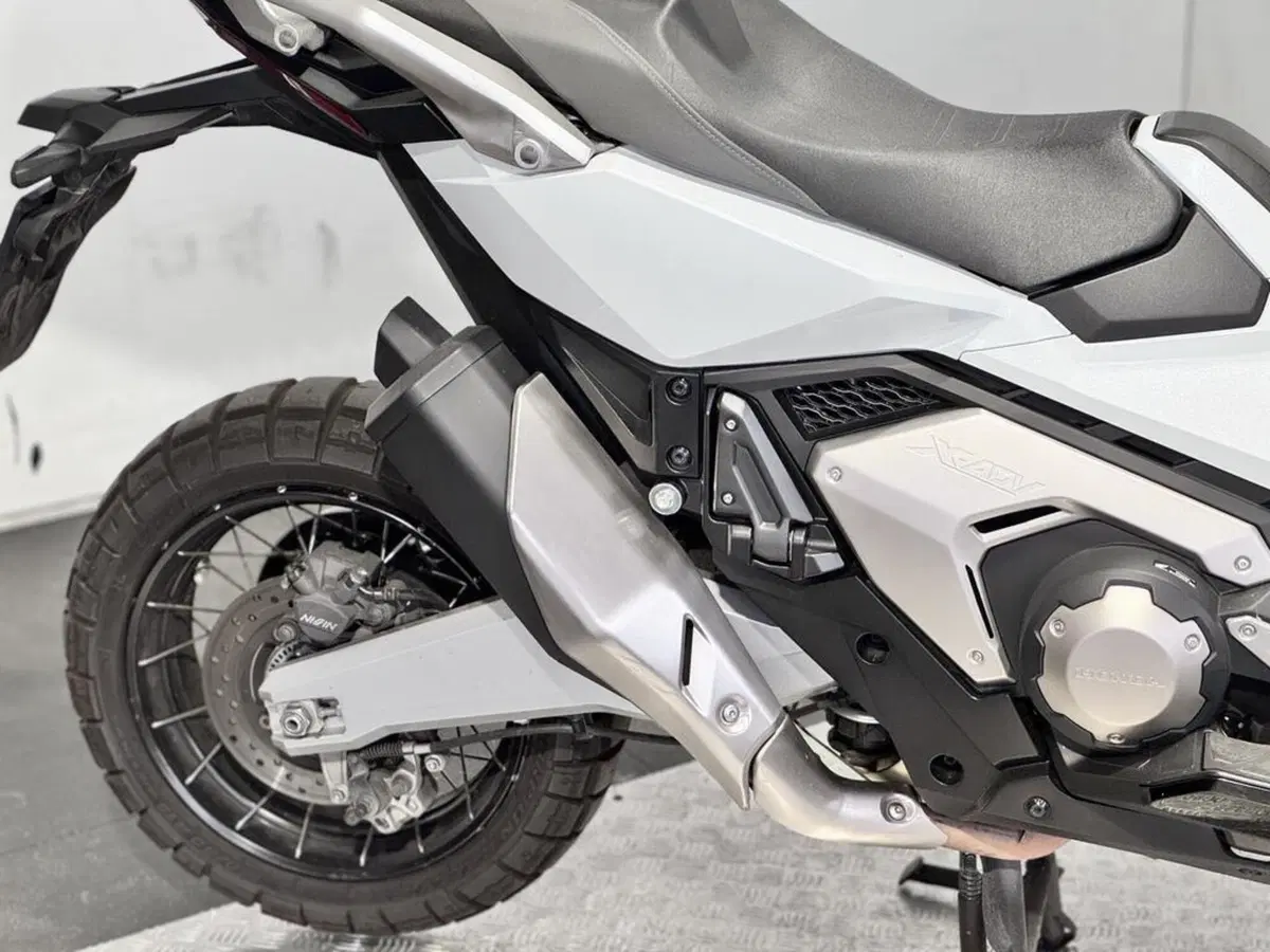 Honda X-ADV 750 DCT Adventure (2021 - 24) (12)