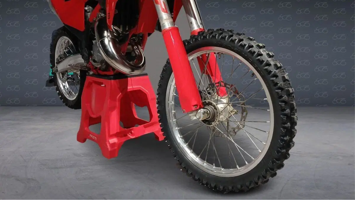 GASGAS MC 125 (2025) (5)
