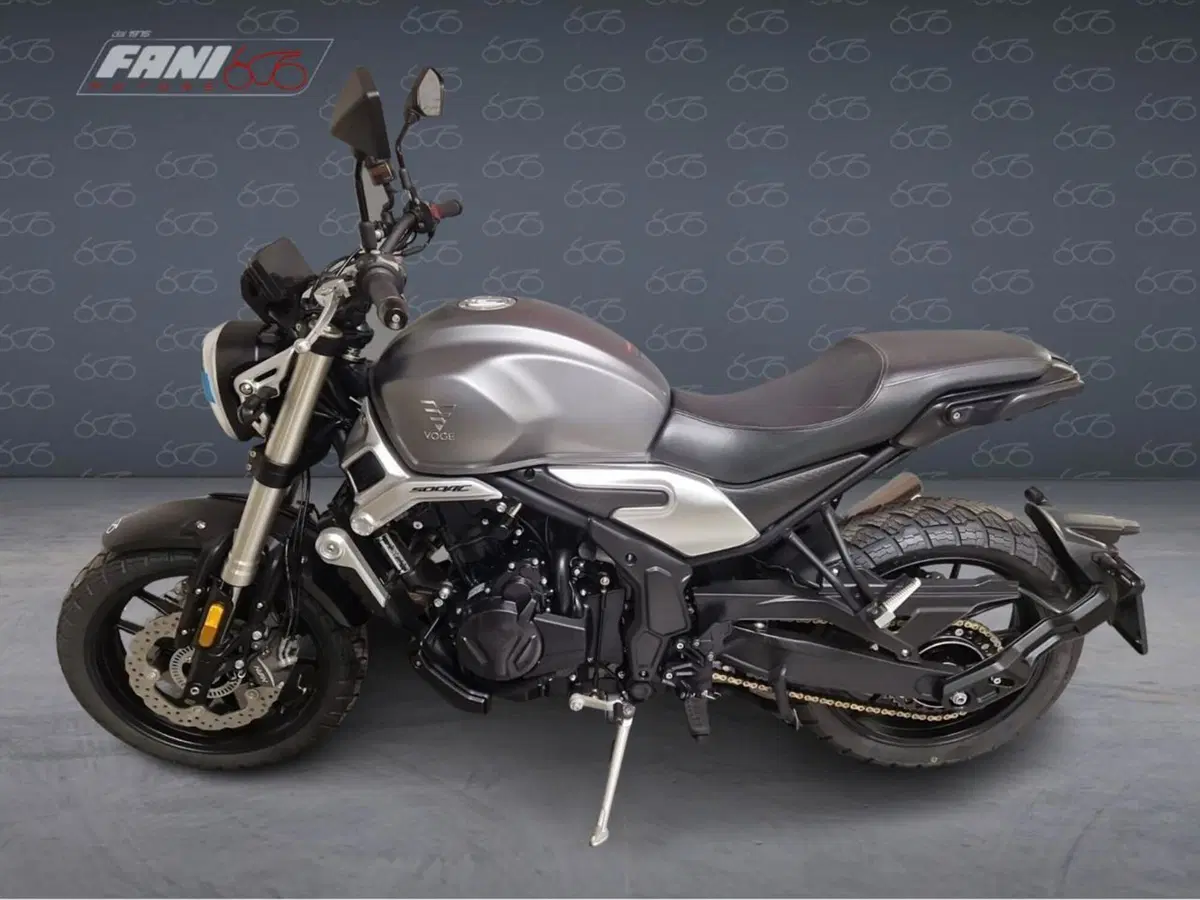Voge Trofeo 500AC (2022 - 26) (3)