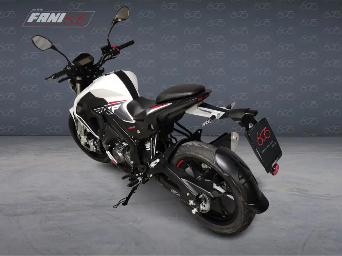 Keeway Motor RKF 125 (2021 - 24) (4)