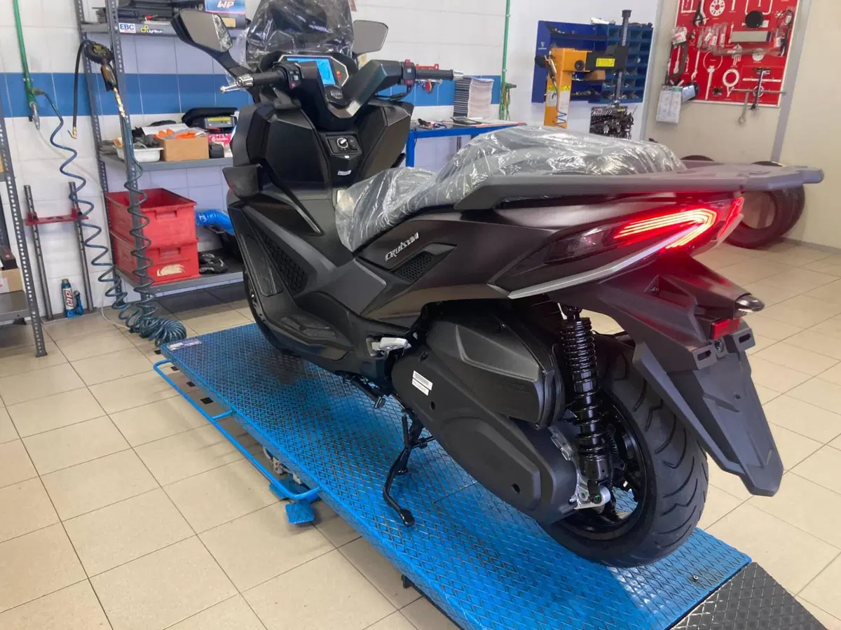 Sym CruiSym 400 (2026) (3)