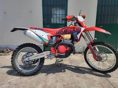 GASGAS EC 350 F (2022) usata