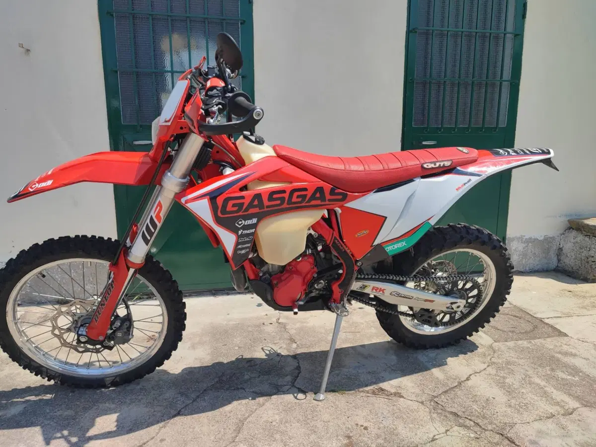GASGAS EC 350 F (2022) (3)