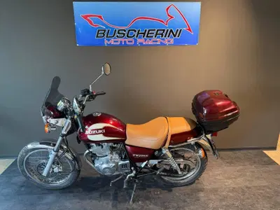 Suzuki TU 250 XX Super Classic (1996 - 00) usata