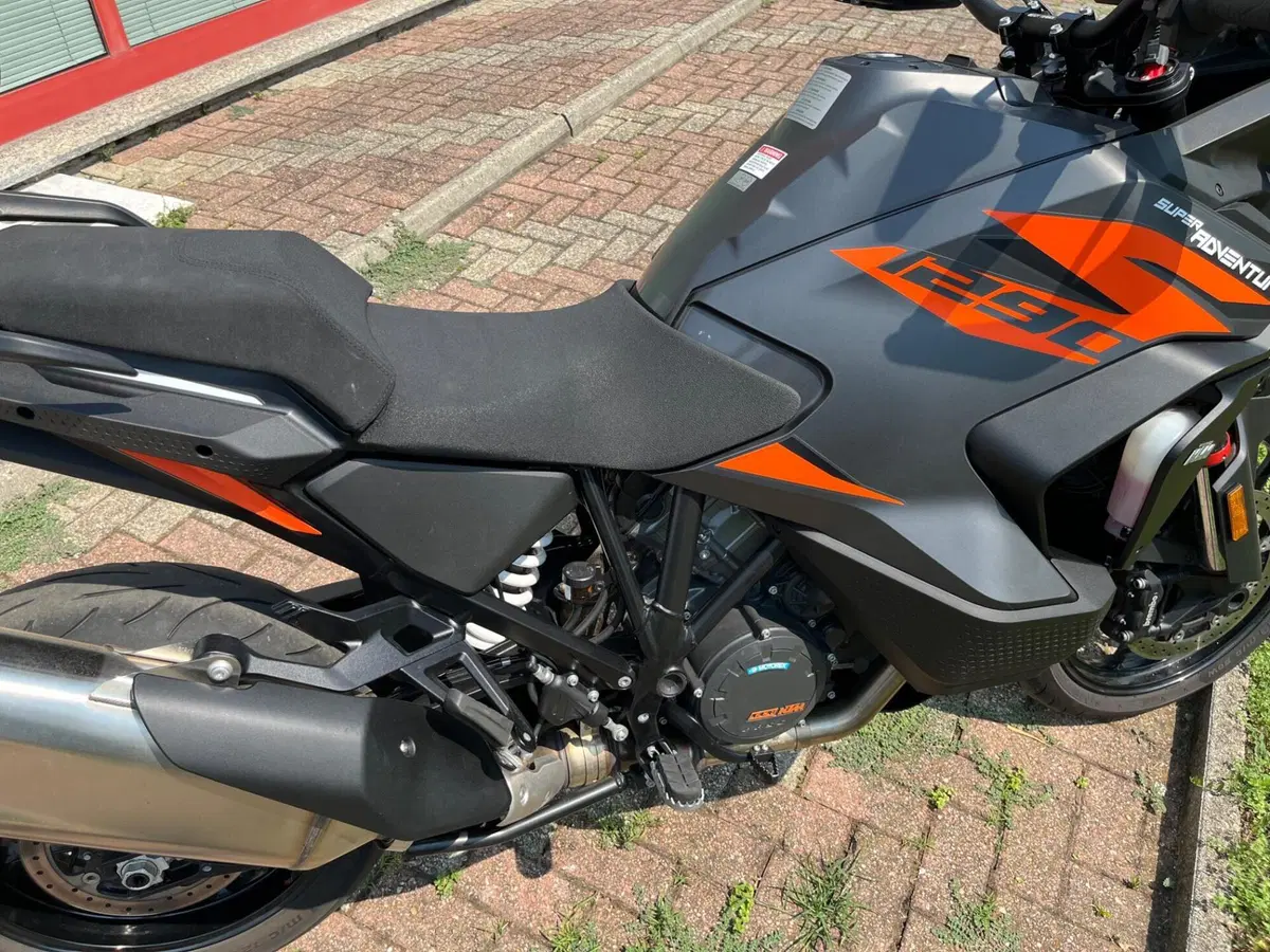 KTM 1290 Super Adventure S (2022 - 25) (14)