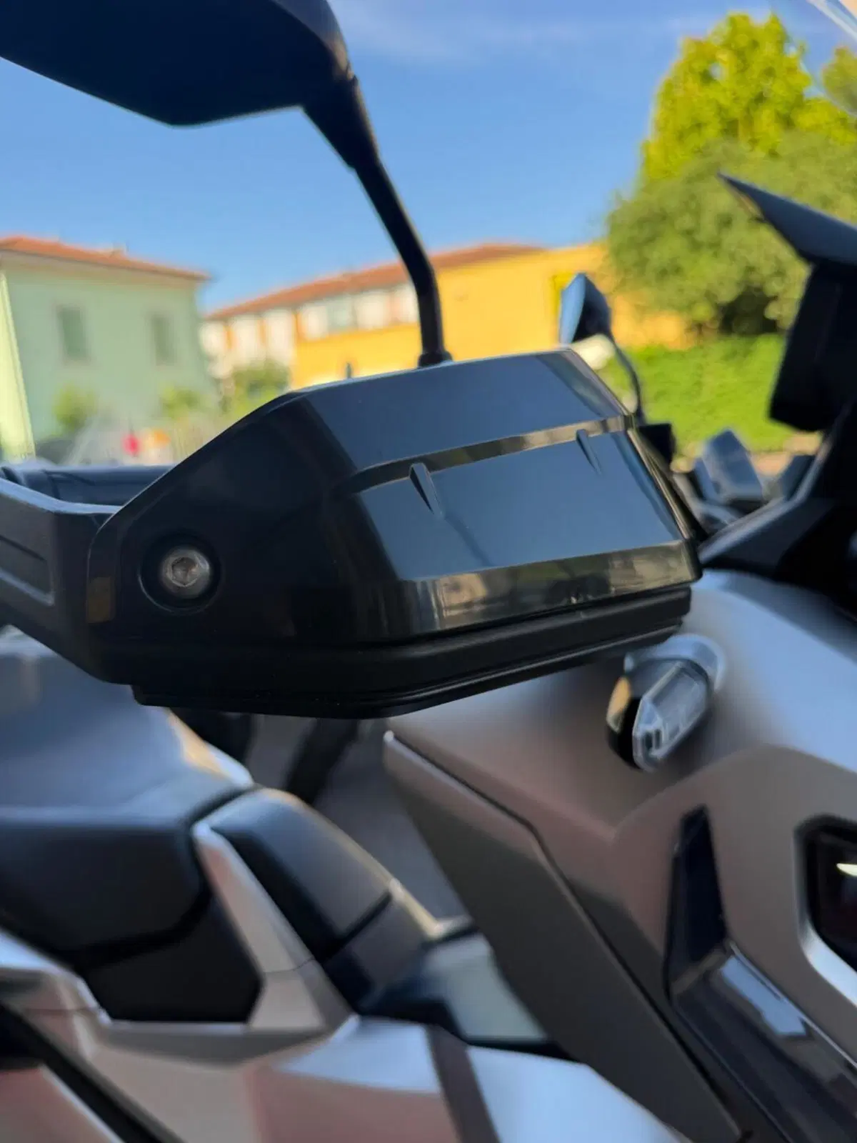 Honda X-ADV 750 DCT Travel (2021 - 24) (8)