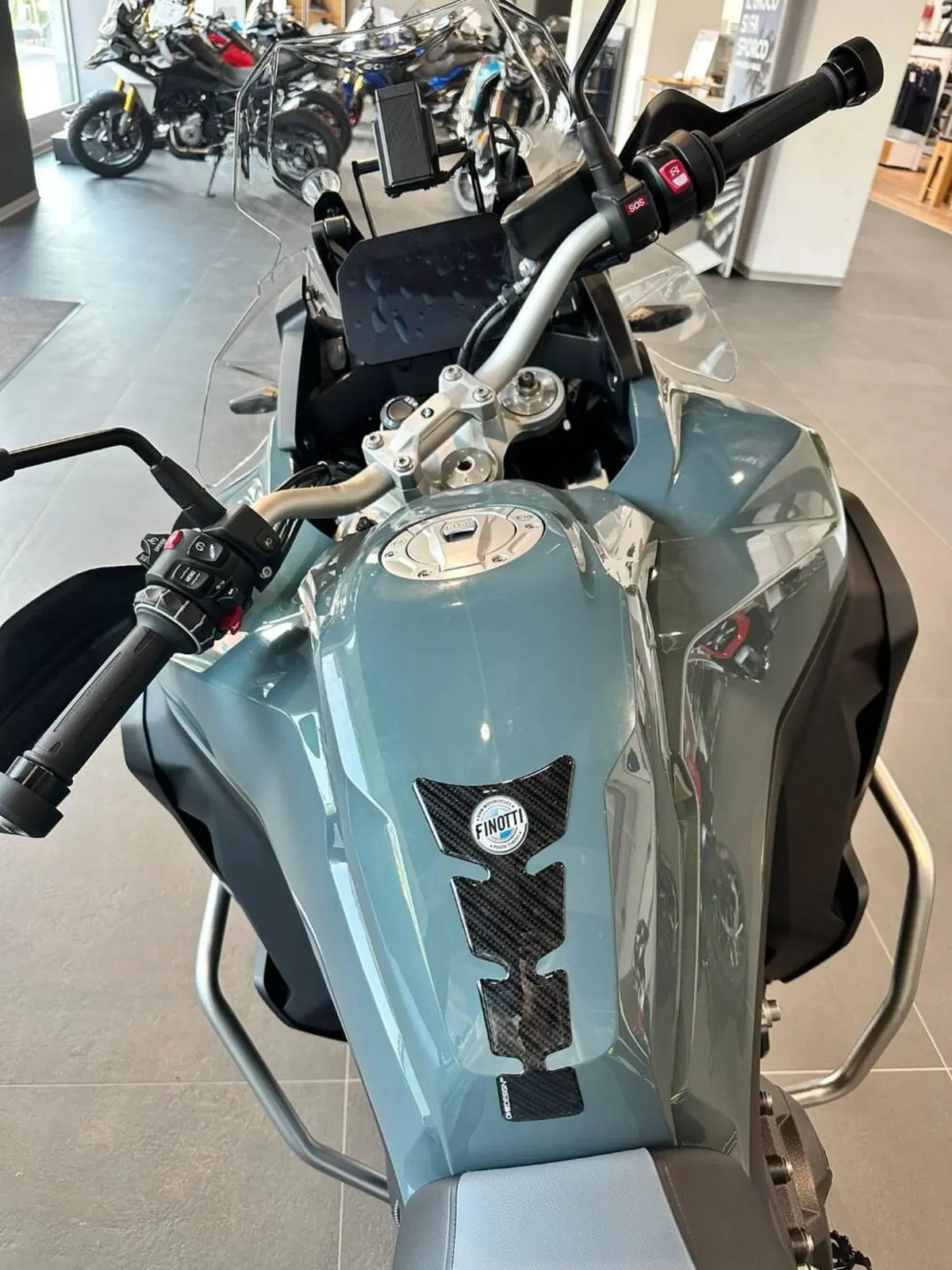 Bmw F 900 GS Adventure (2024 - 26) (4)