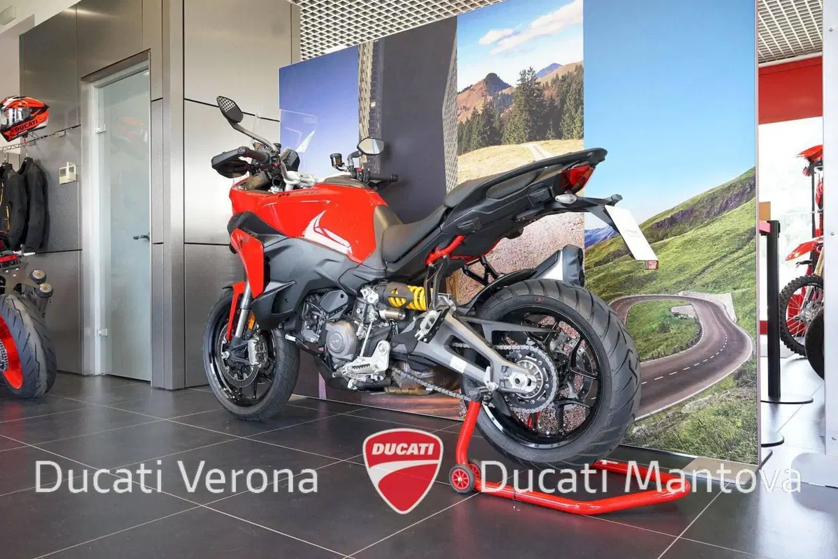 Ducati Multistrada V2 S (2025 - 26) (10)