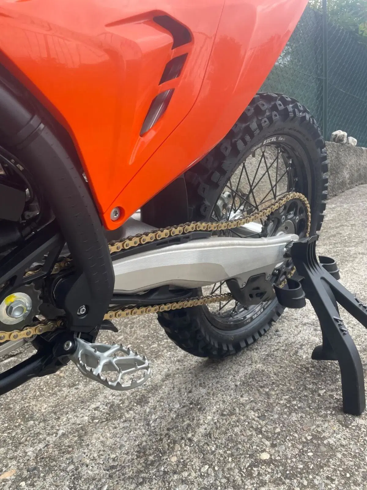 KTM 250 SX (2025) (3)