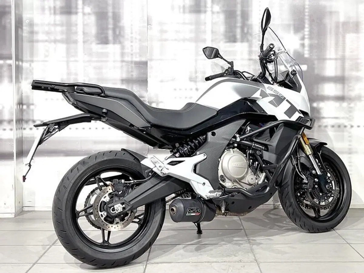 CFMOTO 650MT (2021 - 24) (8)