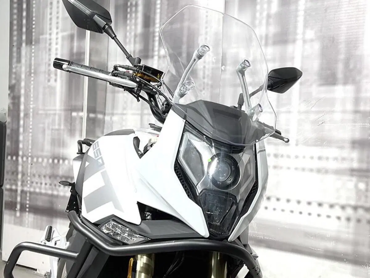 CFMOTO 650MT (2021 - 24) (9)