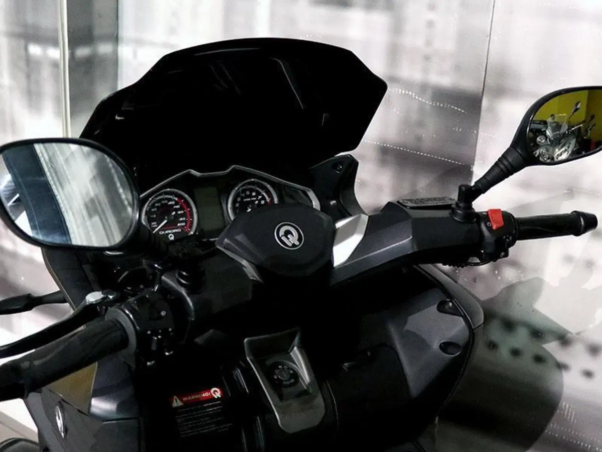 Quadro QV3 350 (2018 - 19) (5)