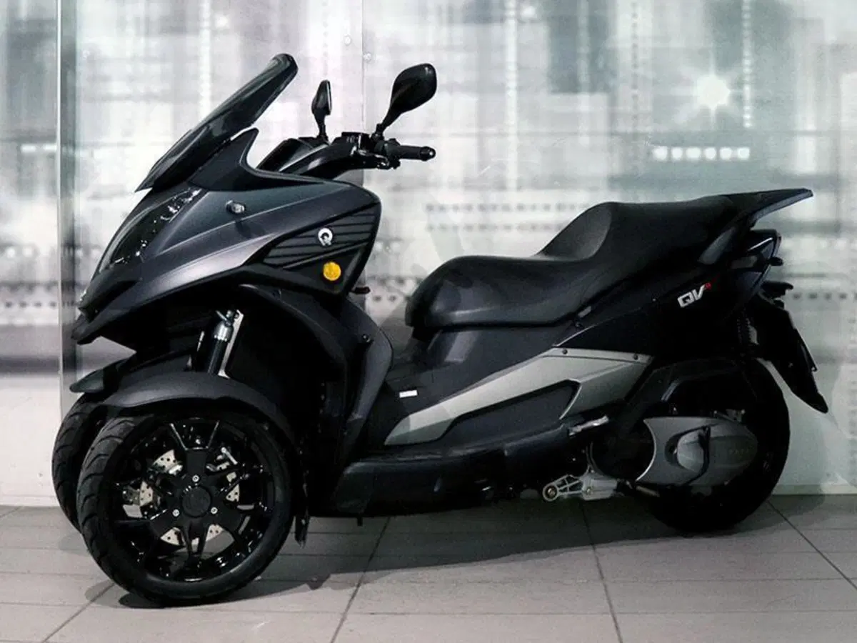 Quadro QV3 350 (2018 - 19) (6)