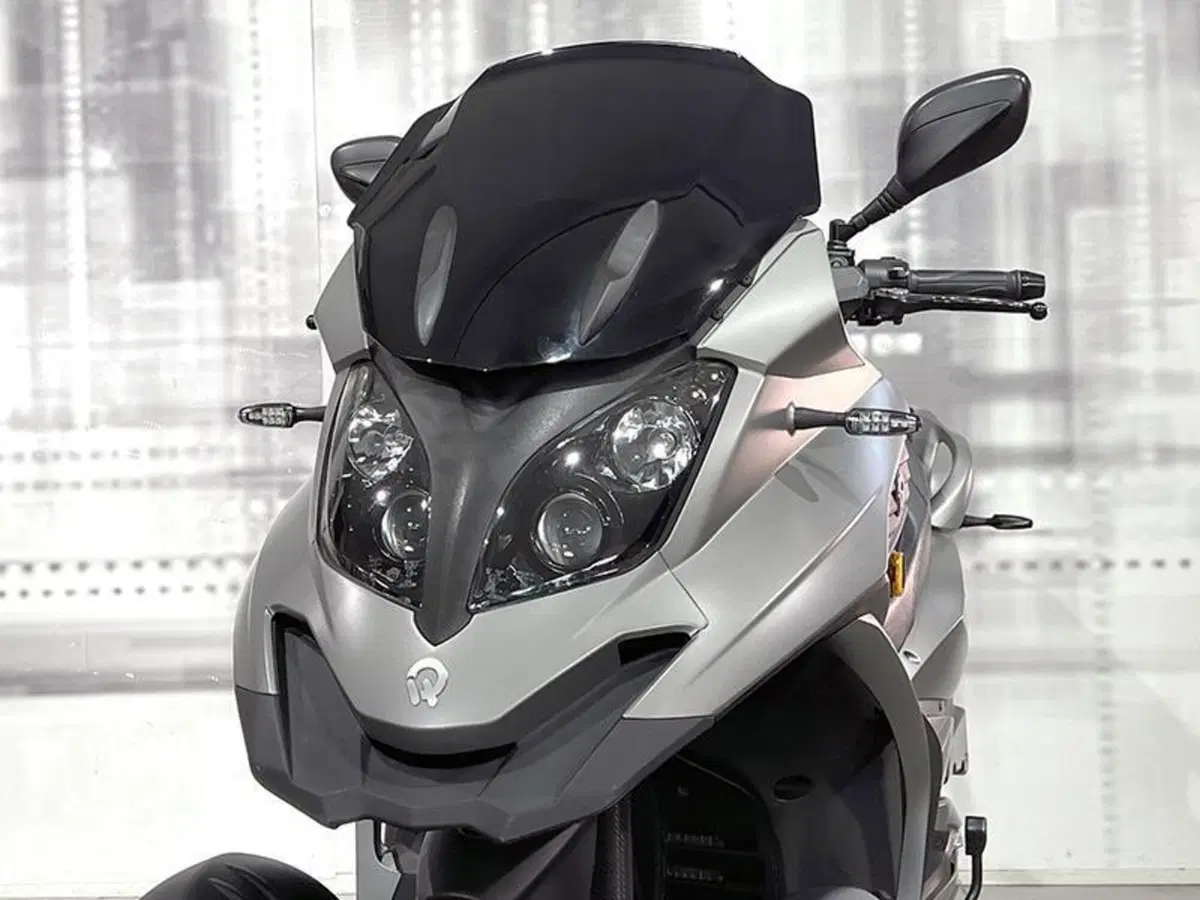 Quadro QV3 350 (2018 - 19) (9)