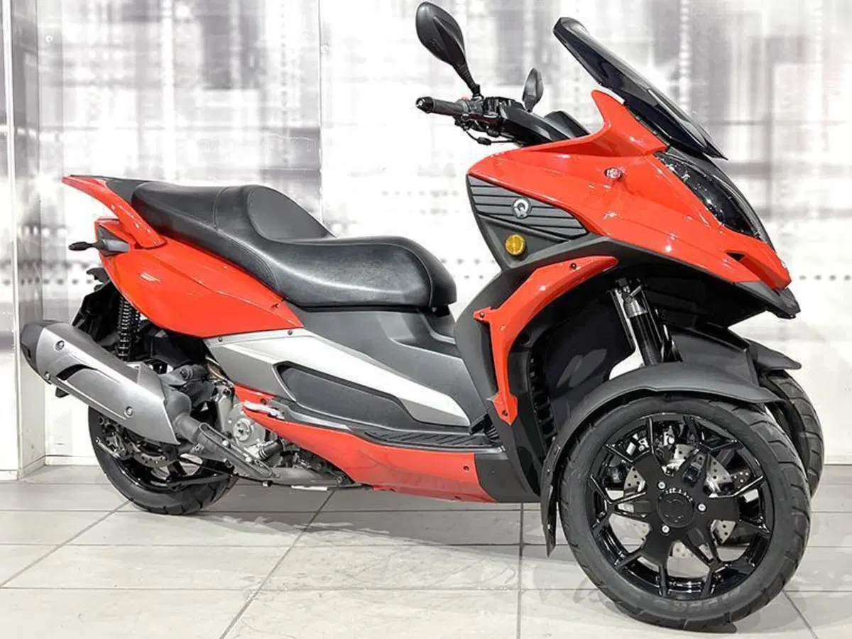 Quadro QV3 350 (2018 - 19)