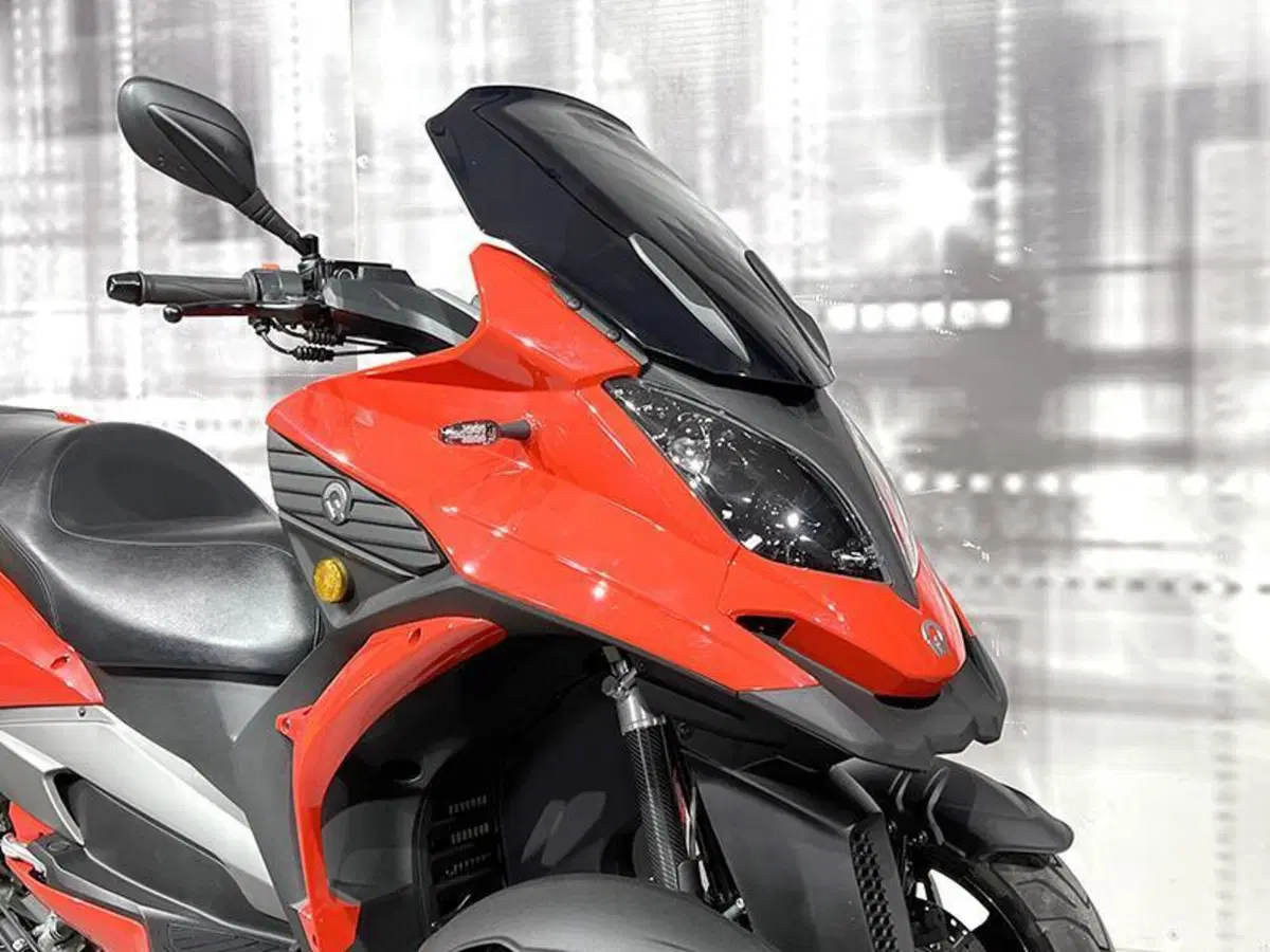 Quadro QV3 350 (2018 - 19) (4)