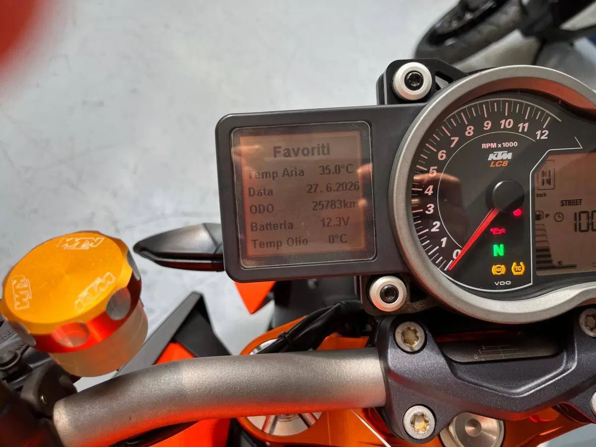 KTM 1290 Super Duke R ABS (2014 - 16) (7)