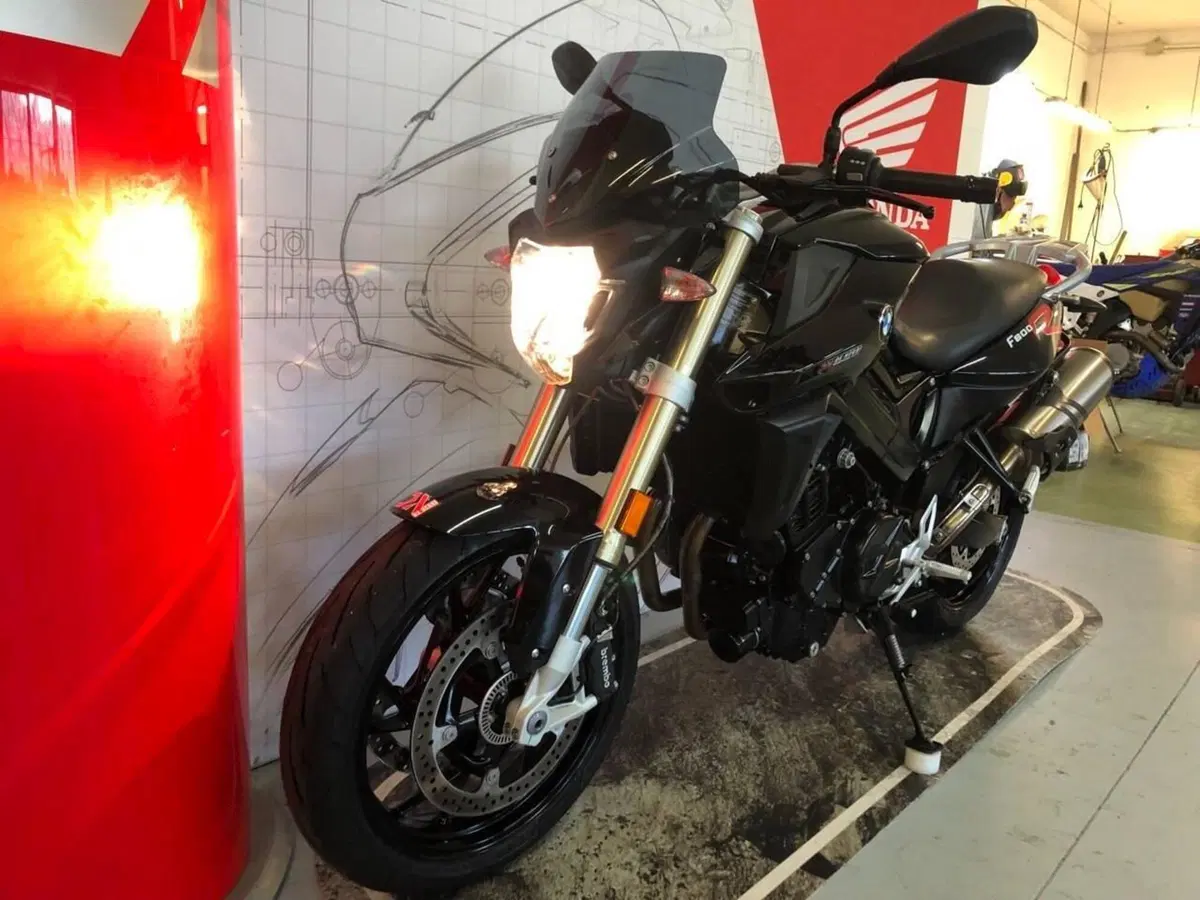Bmw F 800 R (2017 - 20) (2)