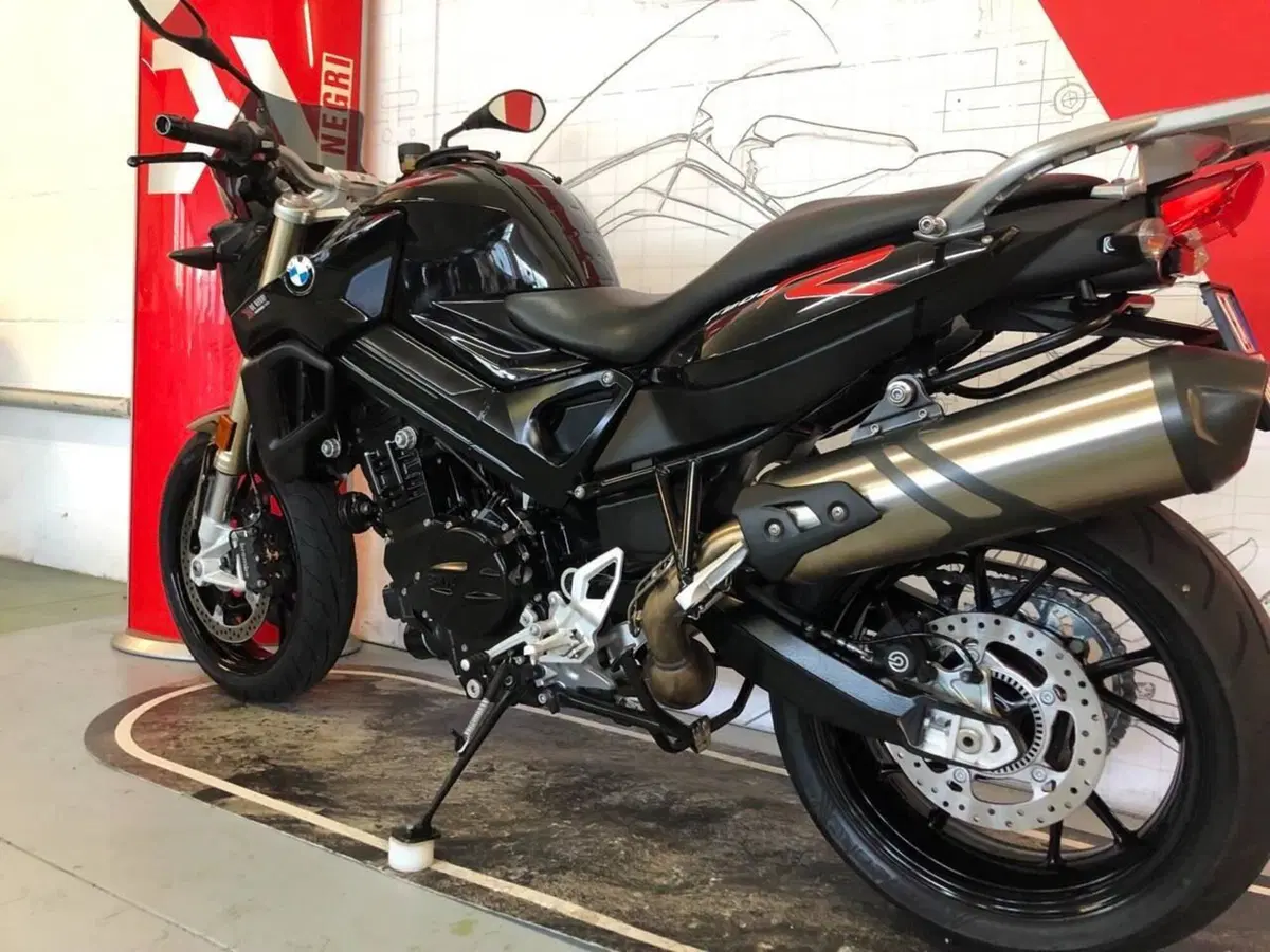 Bmw F 800 R (2017 - 20) (5)